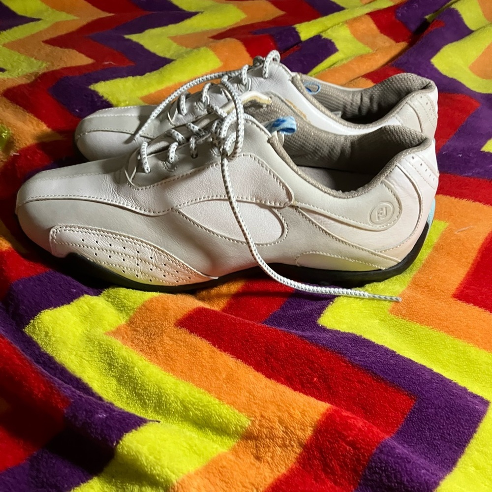 Footjoy Lopro collection golf shoes